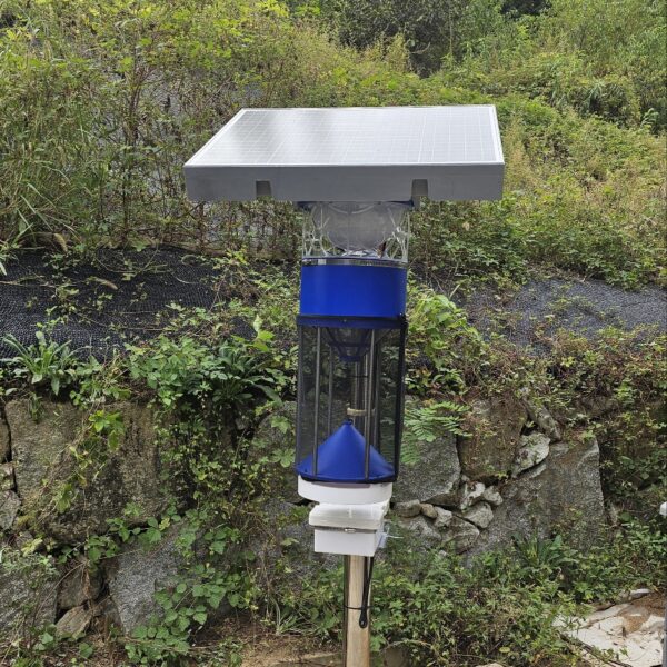 실외용포충기(지주타입)